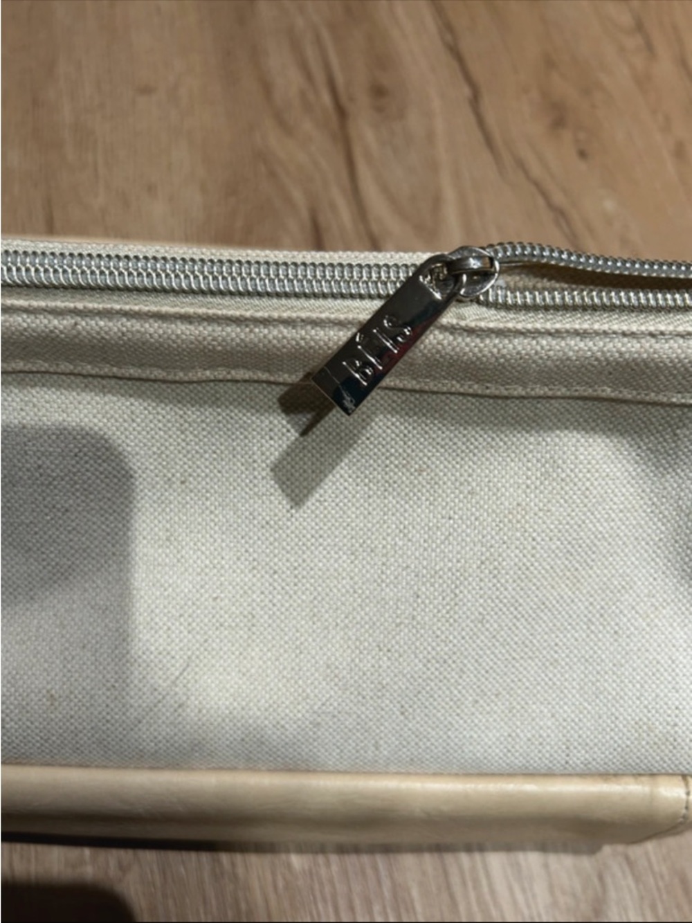 Beis Toiletries Bag Dopp Kit in Beige - Picture 4 of 5